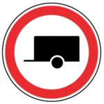 C3n – Trânsito proibido a veículos com reboque