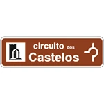 T4c – Indica a direção do circuito ou da rota, contendo além do símbolo e inscrições previstos nos sinais T4a e T5a um esquema g