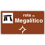 T5d – Indica a direção do circuito ou da rota, contendo além do símbolo e inscrições previstos nos sinais T4a e T5a um esquema g