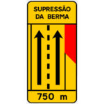 TC7 – ST3 – Painel indicativo de supressão de berma (2 vias)